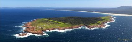 Gabo Island Lighthouse - VIC (PBH3 00 33421)